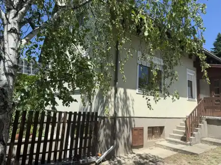 eladó családi ház, Veresegyház