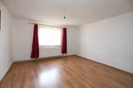 eladó családi ház, Veresegyház
