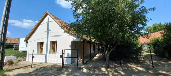 Eladó családi ház, Vértesacsa 3 szoba 60 m² 44.9 M Ft