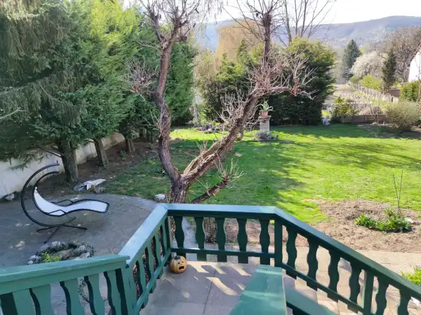 Eladó családi ház, Visegrád 6 szoba 264 m² 110 M Ft