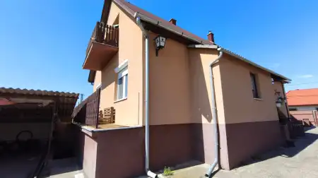 eladó családi ház, Zagyvaszántó