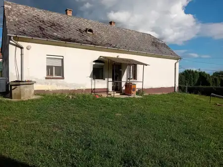 eladó családi ház, Zalacséb