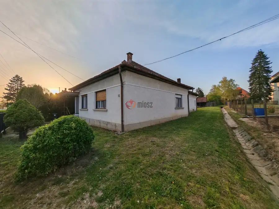 eladó családi ház, Zalalövő