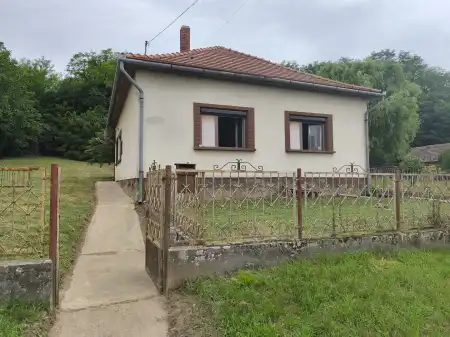 eladó családi ház, Zalaszentbalázs