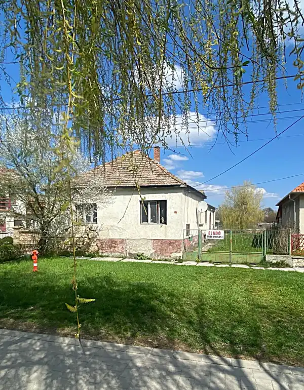 Eladó családi ház, Zsámbék 4 szoba 170 m² 49.9 M Ft