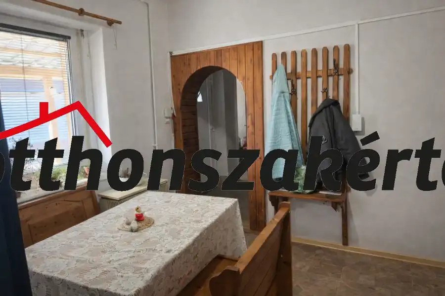 eladó családi ház, Zsámbok