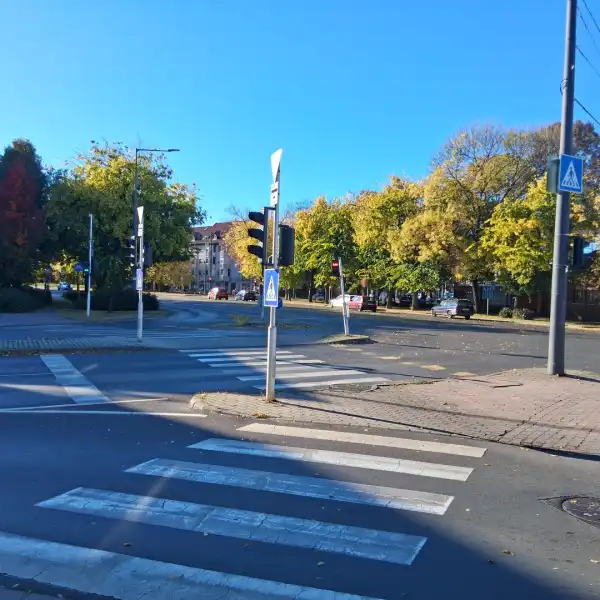 Eladó garázs, Békéscsaba 18 m² 9.99 M Ft