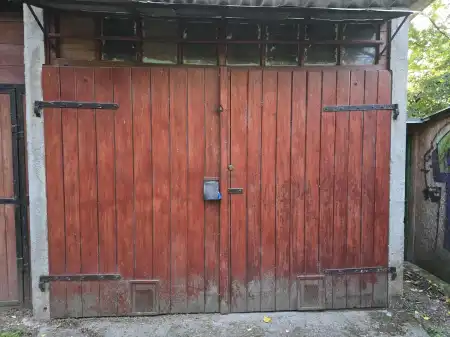 eladó garázs, Vác eladó garázs, Vác