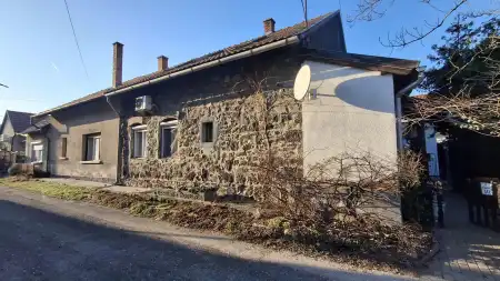 eladó házrész, Badacsonytomaj