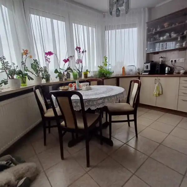 Eladó , Hévíz 3 szoba 74 m² 85 M Ft