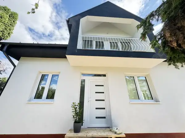 Eladó ikerház, Budaörs 5 szoba 154 m² 169 M Ft