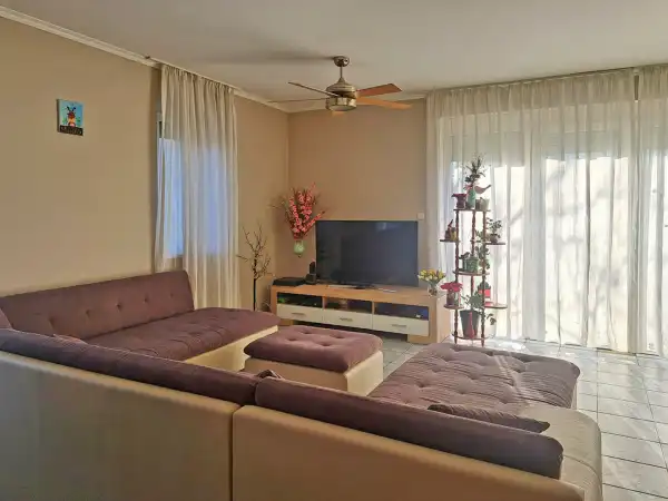 Eladó ikerház, Budapest, XVIII. kerület 6 szoba 168 m² 131.9 M Ft