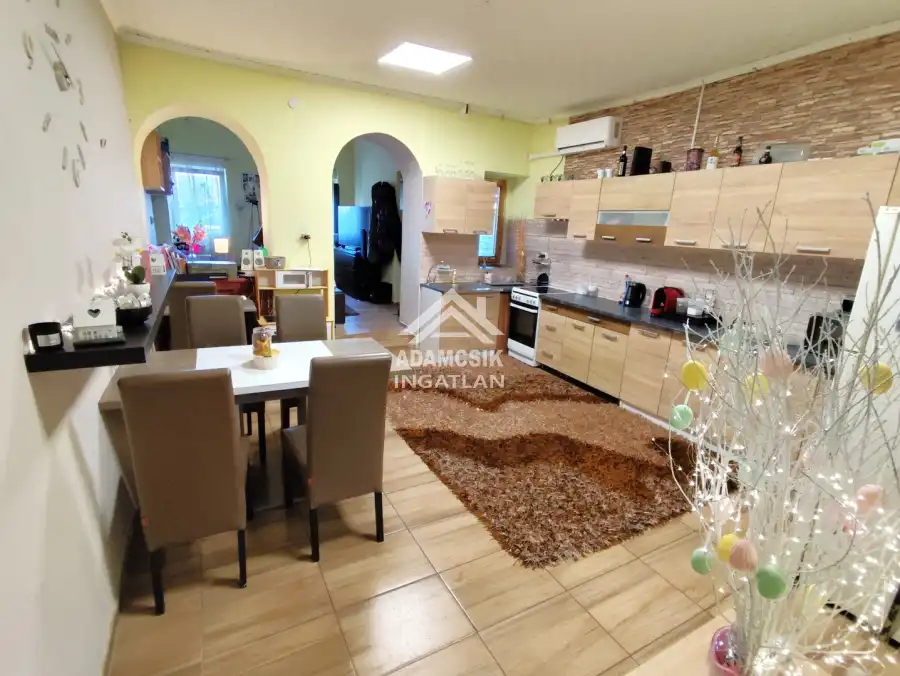 eladó ikerház, Dabas