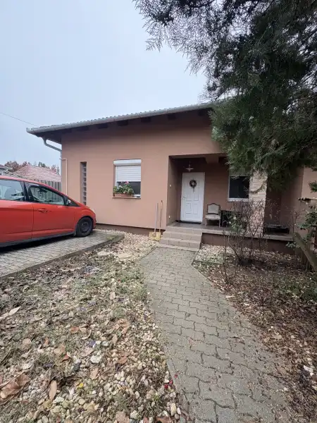 eladó ikerház, Gyömrő