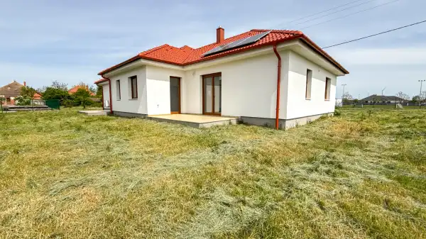Eladó ikerház, Levél 2 szoba 94 m² 85 M Ft