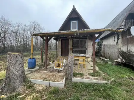 eladó nyaraló, Kecskéd