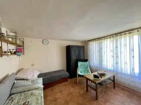 eladó nyaraló, Környe