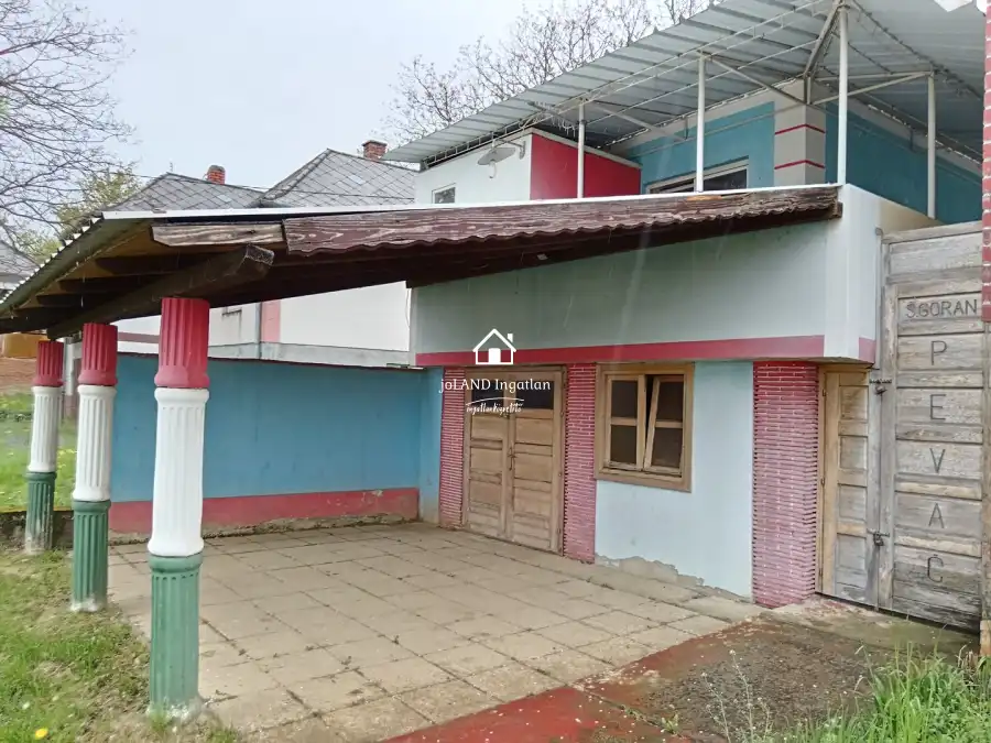 eladó nyaraló, Molnári
