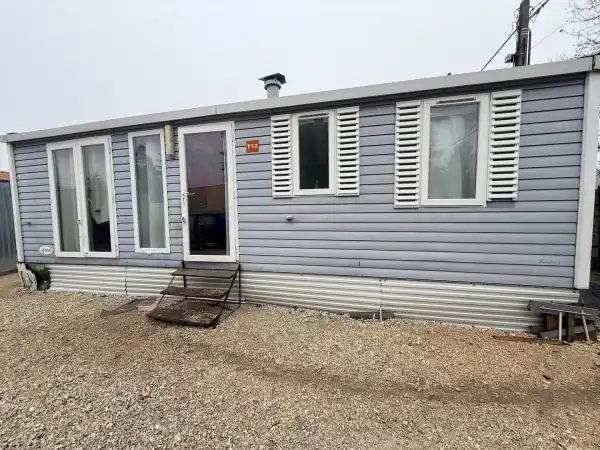 Eladó nyaraló, Oroszlány 4 szoba 50 m² 27 M Ft