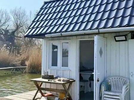 eladó nyaraló, Oroszlány