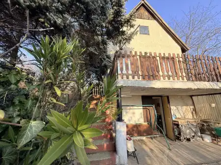 eladó nyaraló, Oroszlány