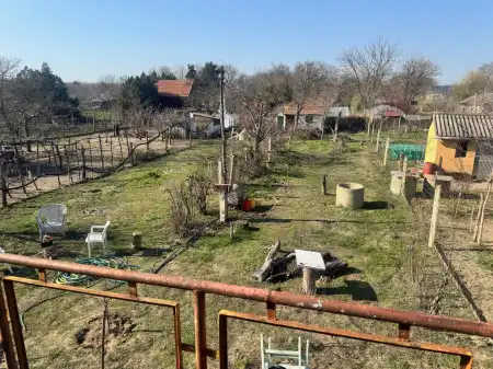 eladó nyaraló, Selymes