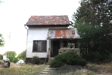eladó nyaraló, Tápiószentmárton