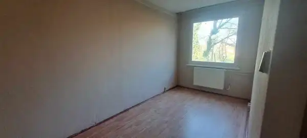 Eladó panellakás, Battonya 1+2 szoba 58 m² 21.8 M Ft