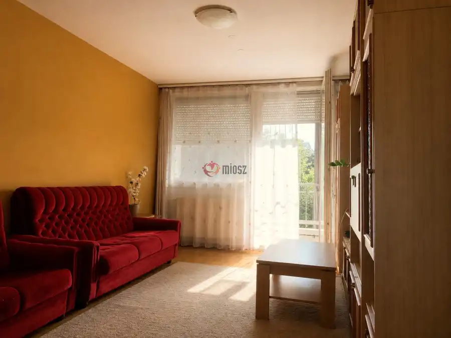 eladó panellakás, Békéscsaba