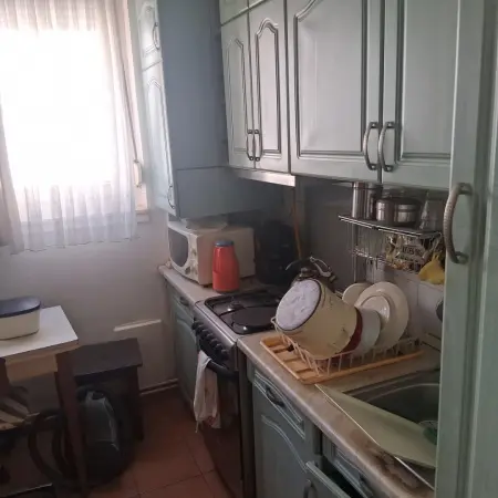 Eladó panellakás, Békéscsaba 1+1 szoba 43 m² 30 M Ft