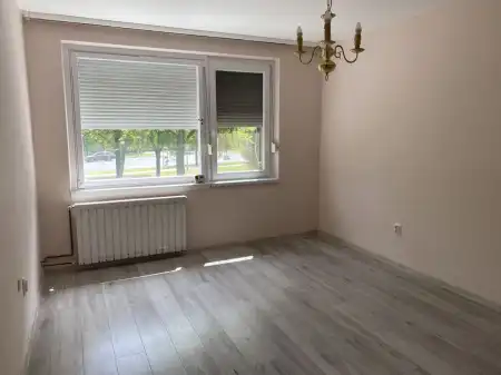 Eladó panellakás, Békéscsaba 2 szoba 50 m² 35.5 M Ft