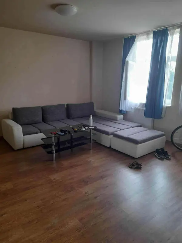 Eladó panellakás, Bicske 2 szoba 61 m² 56.5 M Ft