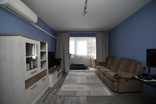 Eladó panellakás, Budapest, III. kerület 2 szoba 51 m² 64.9 M Ft
