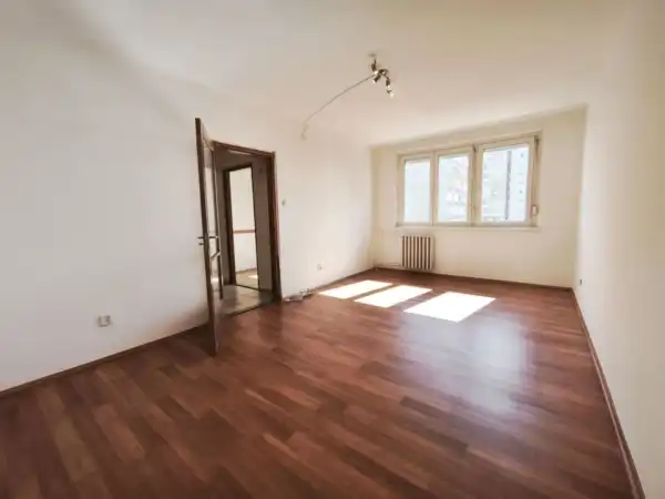 Eladó panellakás, Budapest, III. kerület 1+2 szoba 51 m² 57.7 M Ft