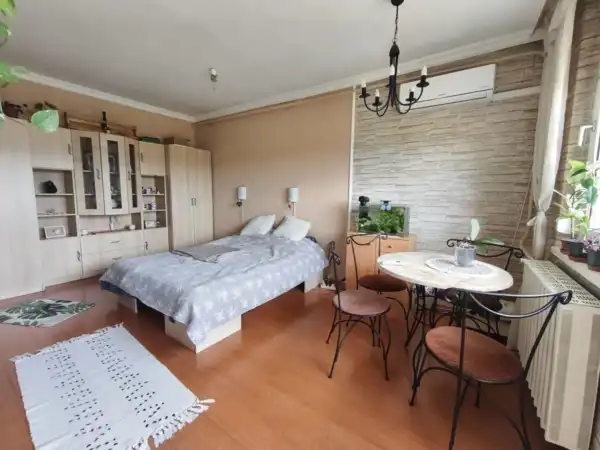 Eladó panellakás, Budapest, III. kerület 1 szoba 28 m² 52 M Ft