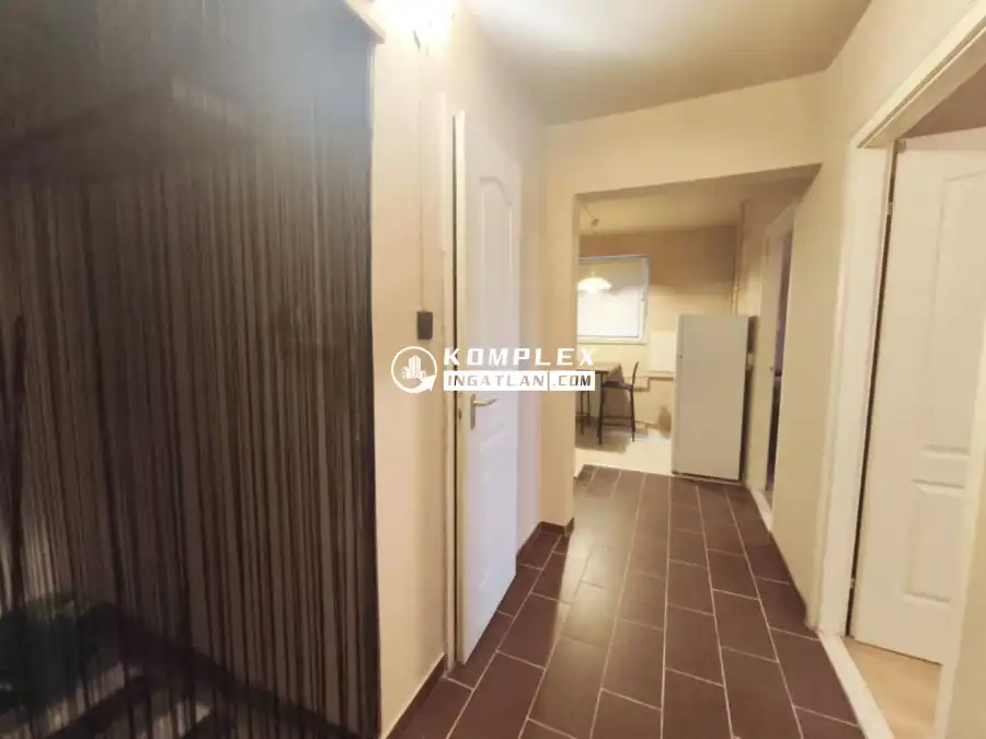 eladó panellakás, Budapest, III. kerület