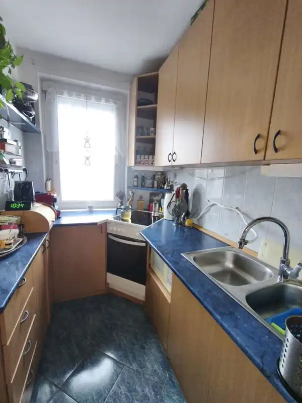 Eladó panellakás, Budapest, III. kerület 2 szoba 52 m² 75 M Ft