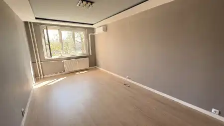 eladó panellakás, Budapest, III. kerület