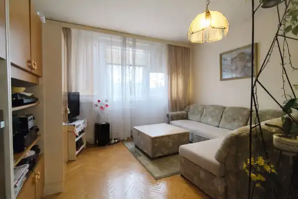 Eladó panellakás, Budapest, IV. kerület 1+2 szoba 56 m² 63.9 M Ft