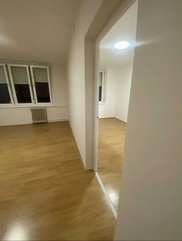 Eladó panellakás, Budapest, X. kerület 2 szoba 44 m² 55 M Ft