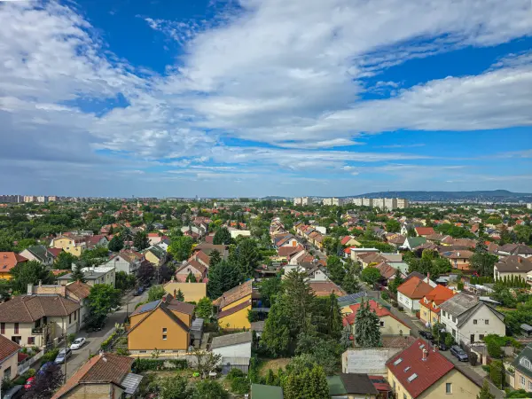 Eladó panellakás, Budapest, XV. kerület 1+2 szoba 55 m² 56 M Ft