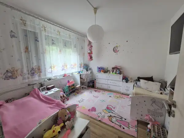 Eladó panellakás, Budapest, XV. kerület 3 szoba 73 m² 79.9 M Ft