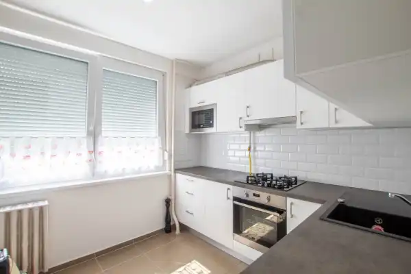 Eladó panellakás, Budapest, XVIII. kerület 1+2 szoba 59 m² 62.9 M Ft