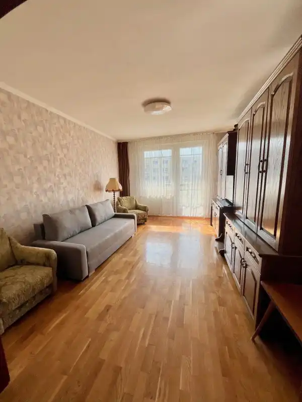 Eladó panellakás, Budapest, XVIII. kerület 2+1 szoba 60 m² 65 M Ft