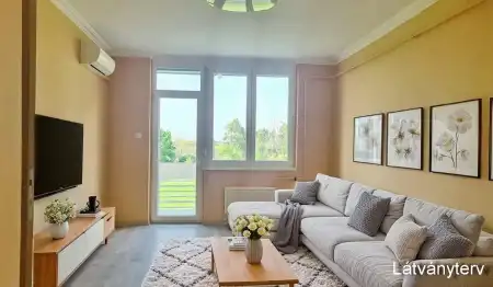 Eladó panellakás, Budapest, XXI. kerület 2 szoba 55 m² 64.9 M Ft