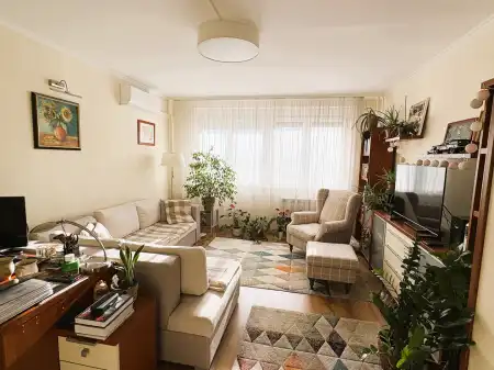 Eladó panellakás, Budapest, XXI. kerület 2 szoba 55 m² 59.8 M Ft