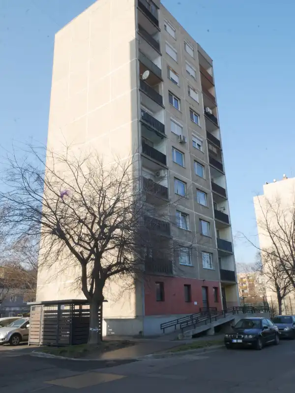 Eladó panellakás, Cegléd 2 szoba 51 m² 33.5 M Ft