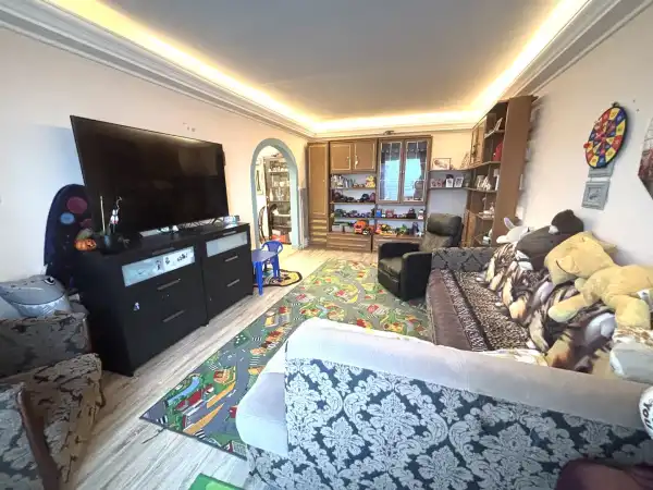 Eladó panellakás, Dunakeszi 2+1 szoba 67 m² 64.5 M Ft