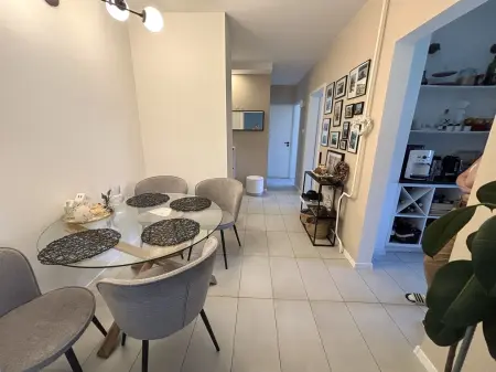 Eladó panellakás, Dunakeszi 2+1 szoba 67 m² 79.5 M Ft