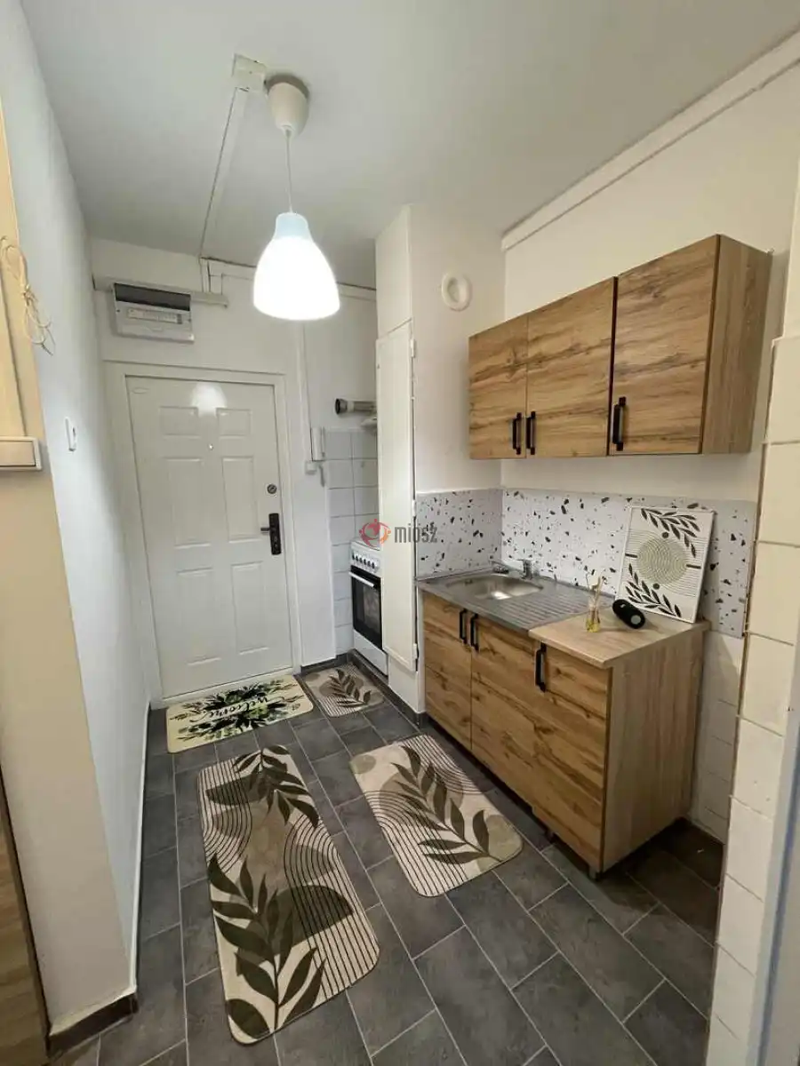 eladó panellakás, Dunaújváros